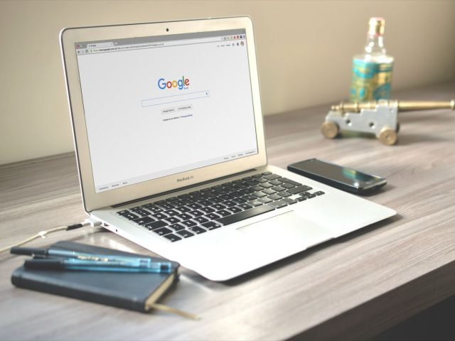 Booking ou Expedia : quel site choisir pour réserver un hôtel