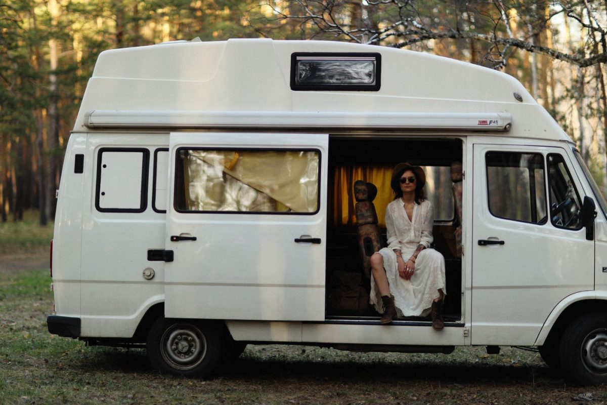 Comparatif van, fourgon aménagé et camping‑car pour voyager