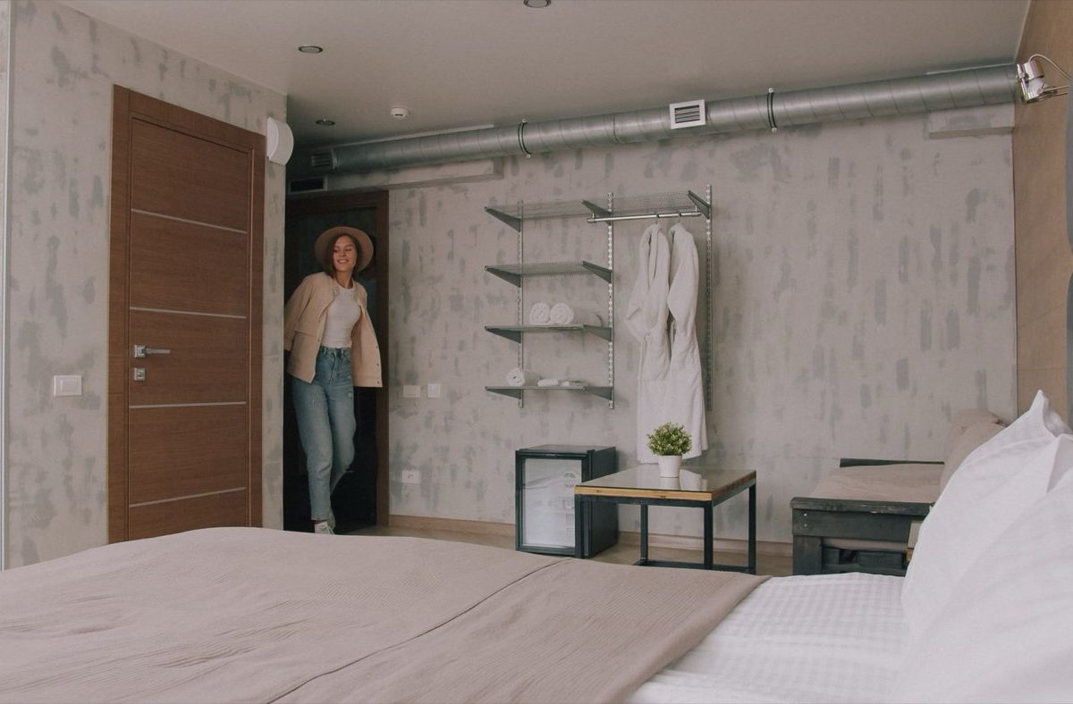Location courte durée vs hôtel : budget et confort