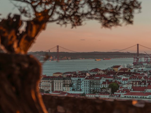 Les petites escroqueries à connaître à Lisbonne pour éviter les pièges